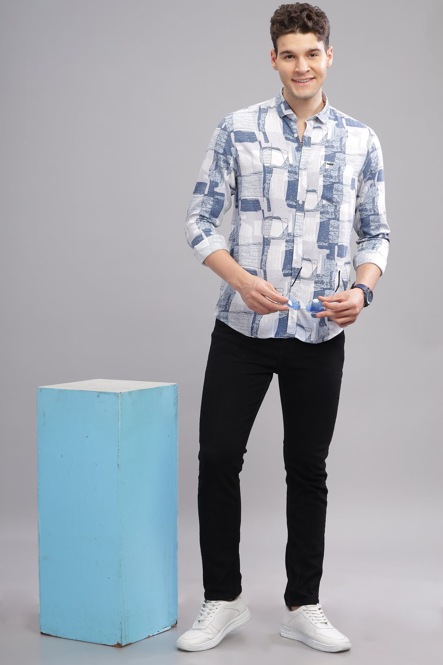 White and Blue Vibrant Rayon Stylish Printed Shirts for Men