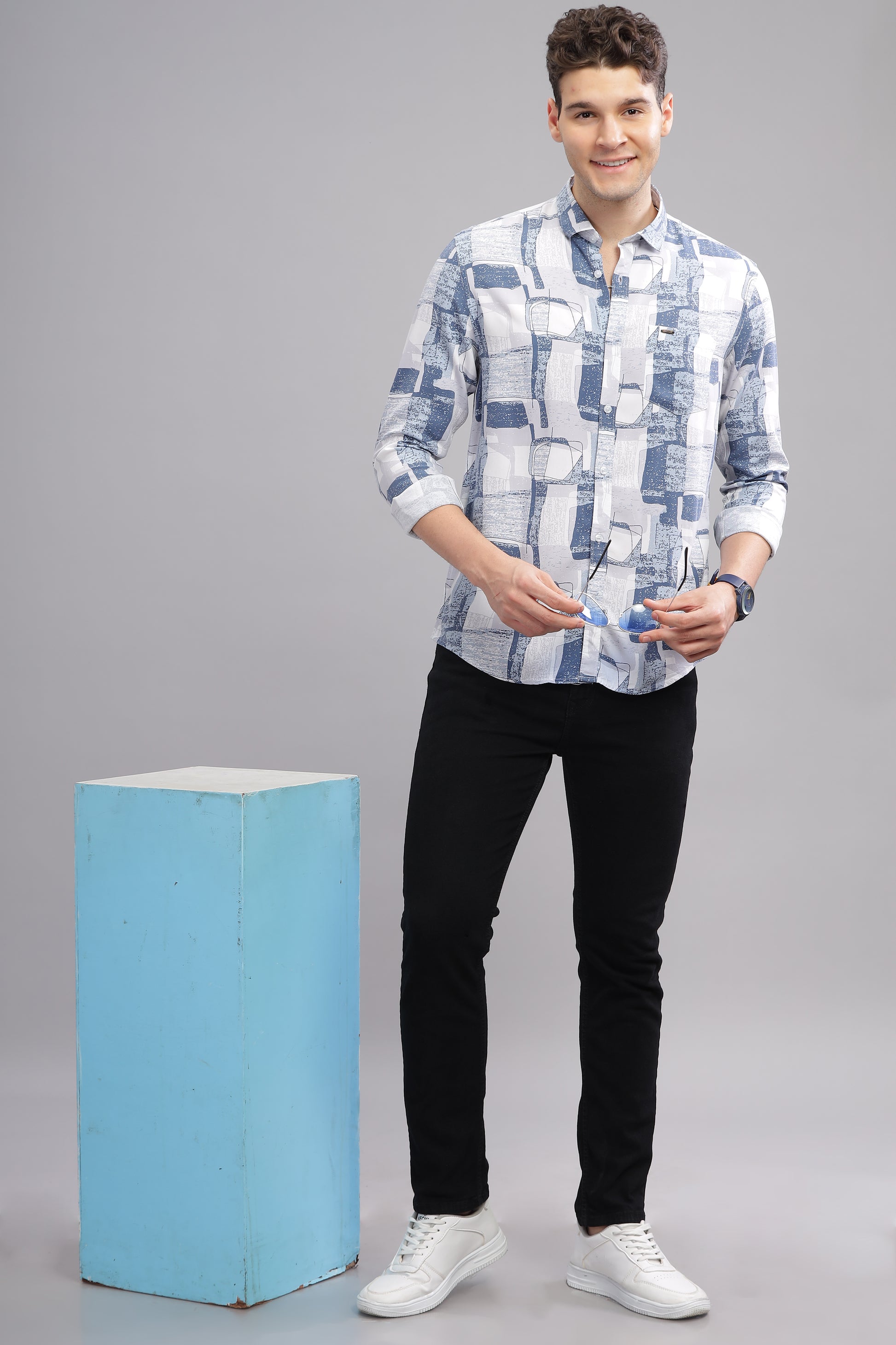 White and Blue Vibrant Rayon Stylish Printed Shirts for Men