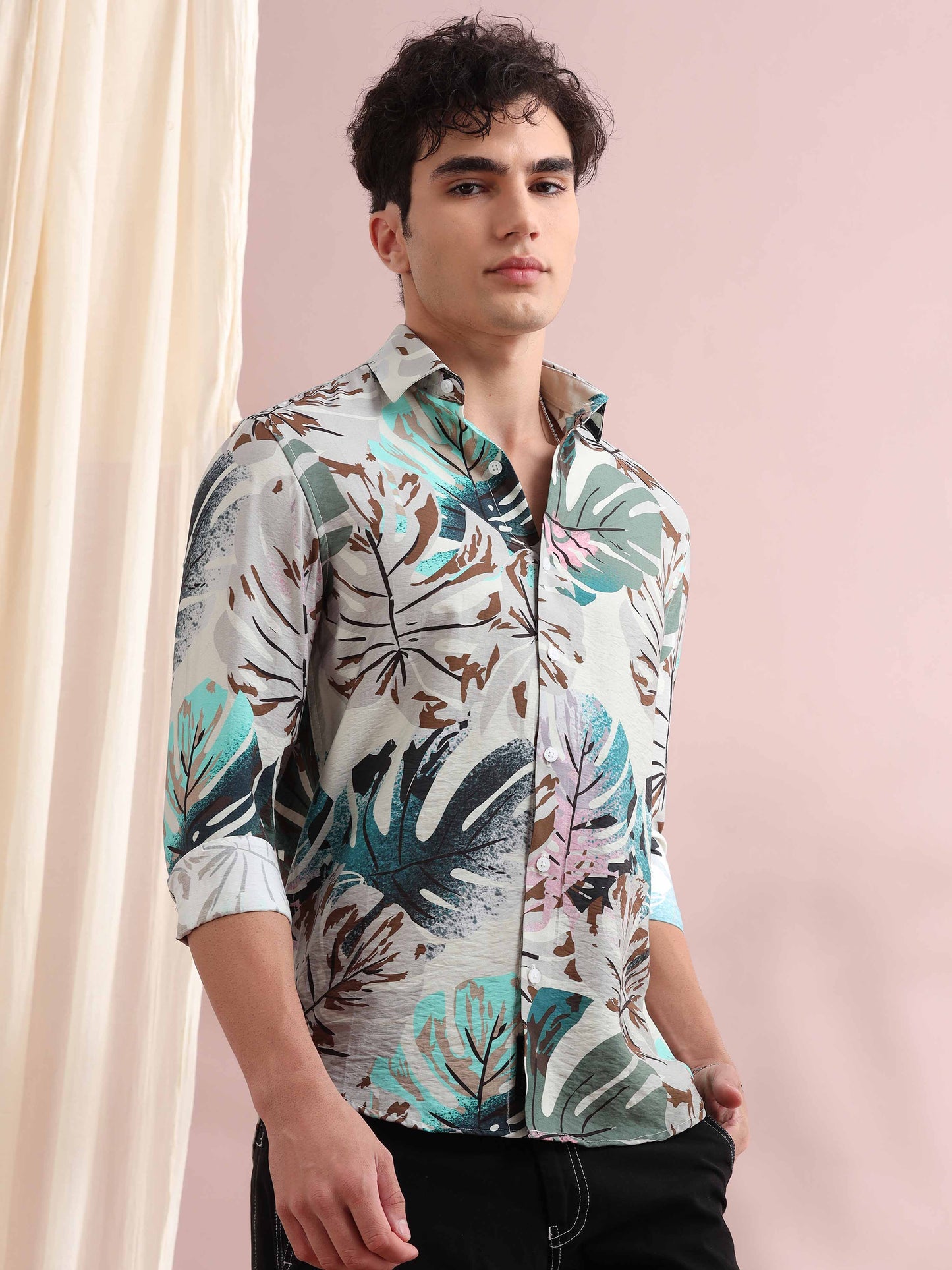 Santiago Quill Grey Trophical Printed Shirt